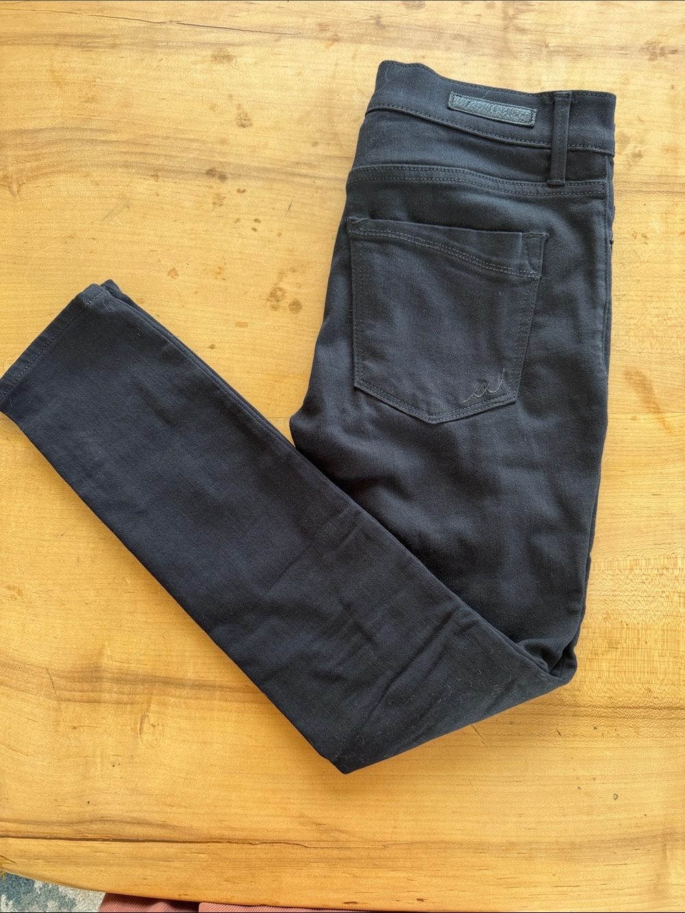 Express Women's Skinny Jeans - Black Distressed Jeans size 4